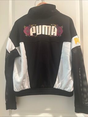 Puma Rare ZipUp Track Jacket Floral Logo graphic mesh sleeve logo pockets size L